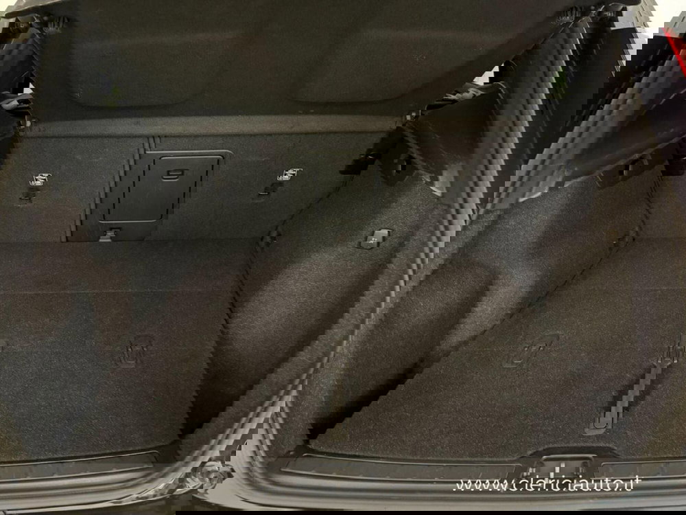 Volvo XC40 usata a Como (16)