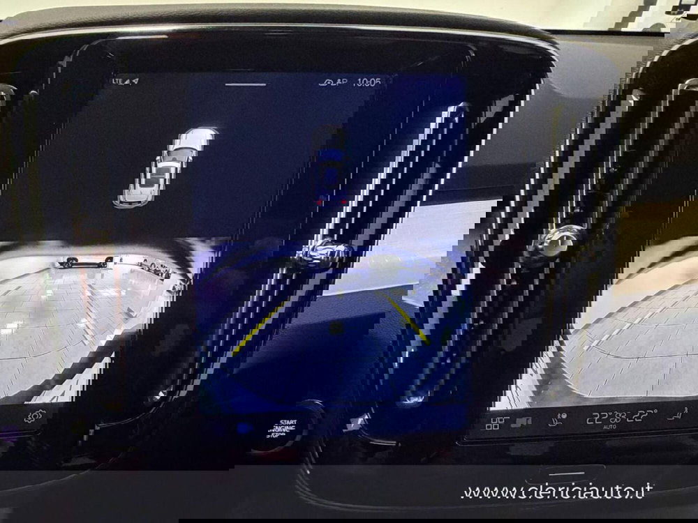 Volvo XC40 usata a Como (15)