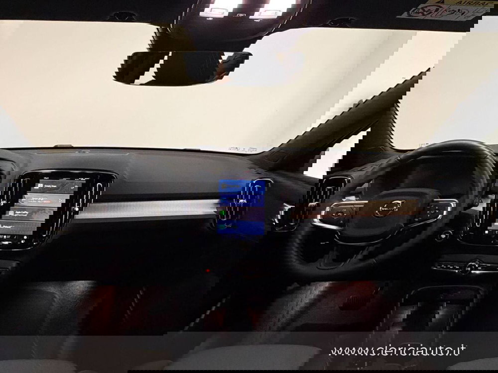 Volvo XC40 usata a Como (5)