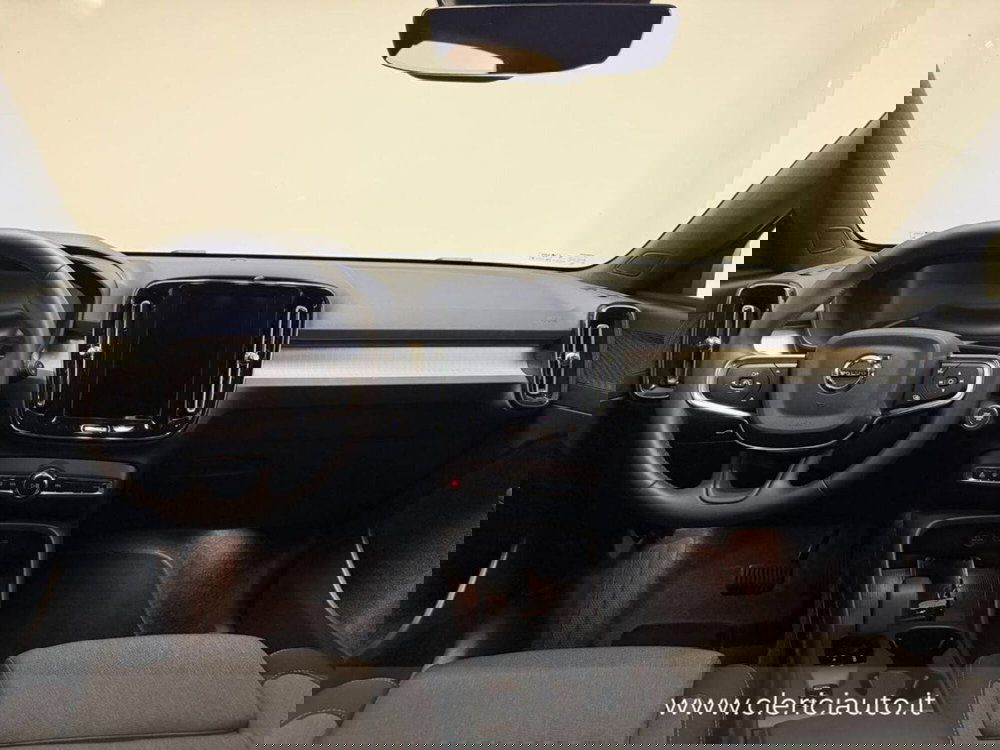 Volvo XC40 usata a Como (5)