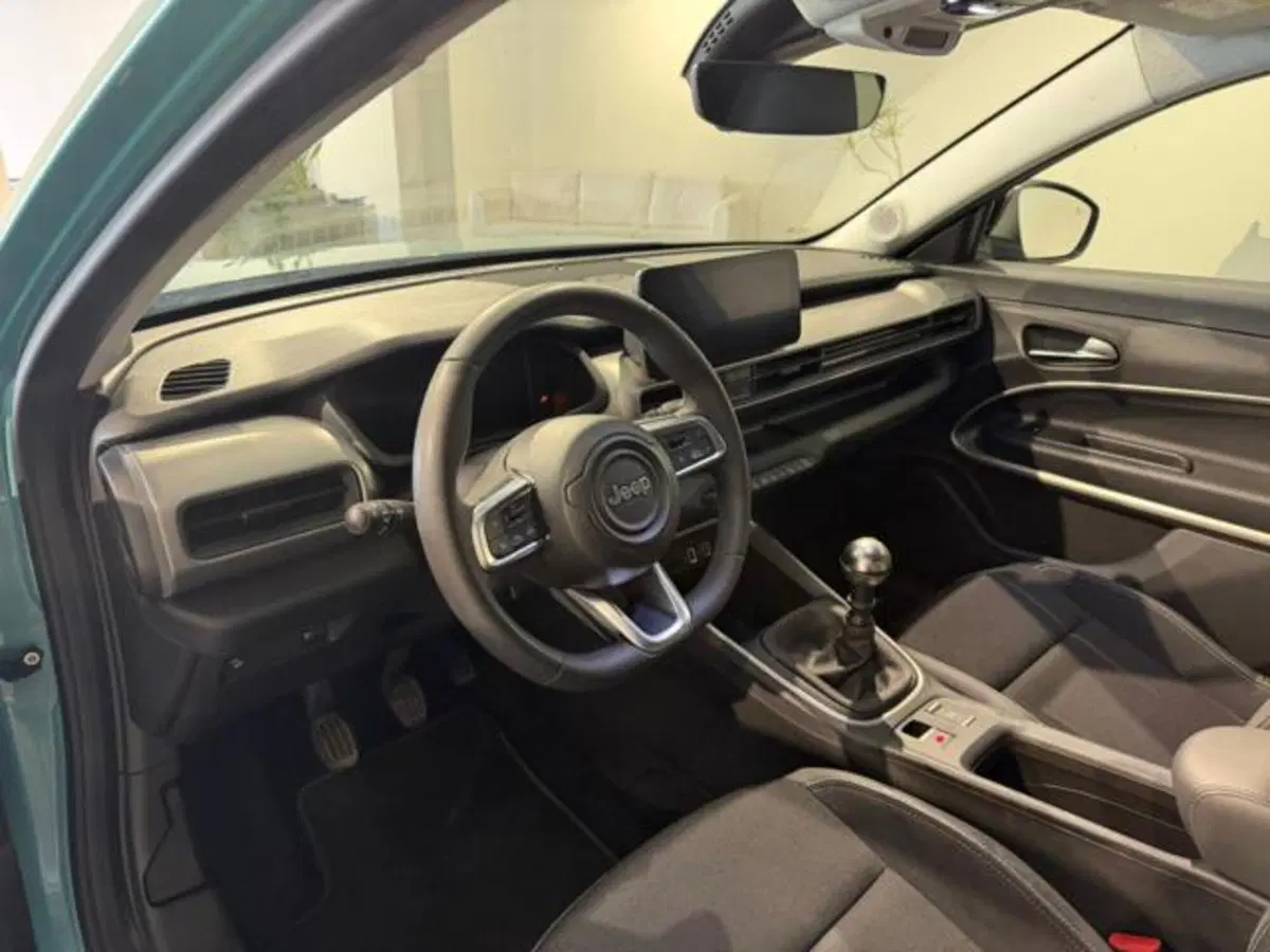 Jeep Avenger usata a Salerno (10)