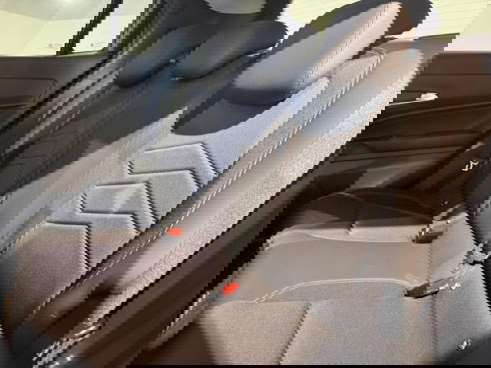 Jeep Avenger usata a Salerno (12)