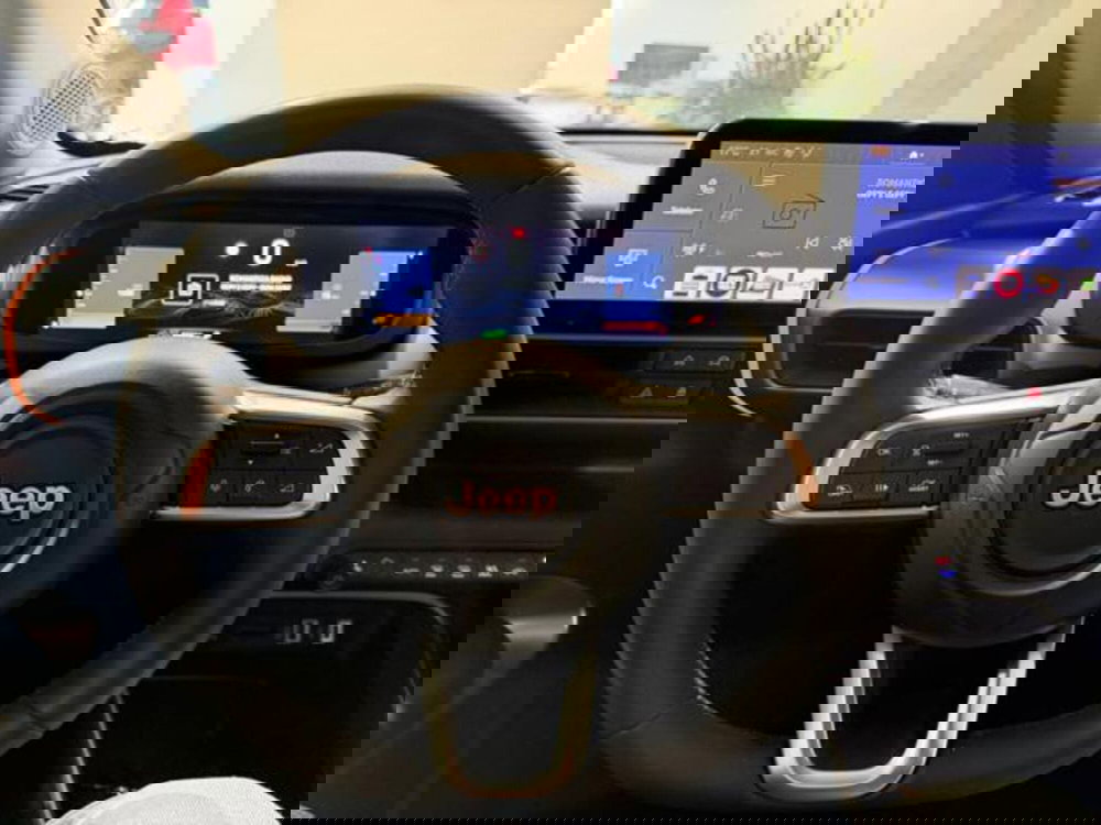 Jeep Avenger usata a Salerno (14)