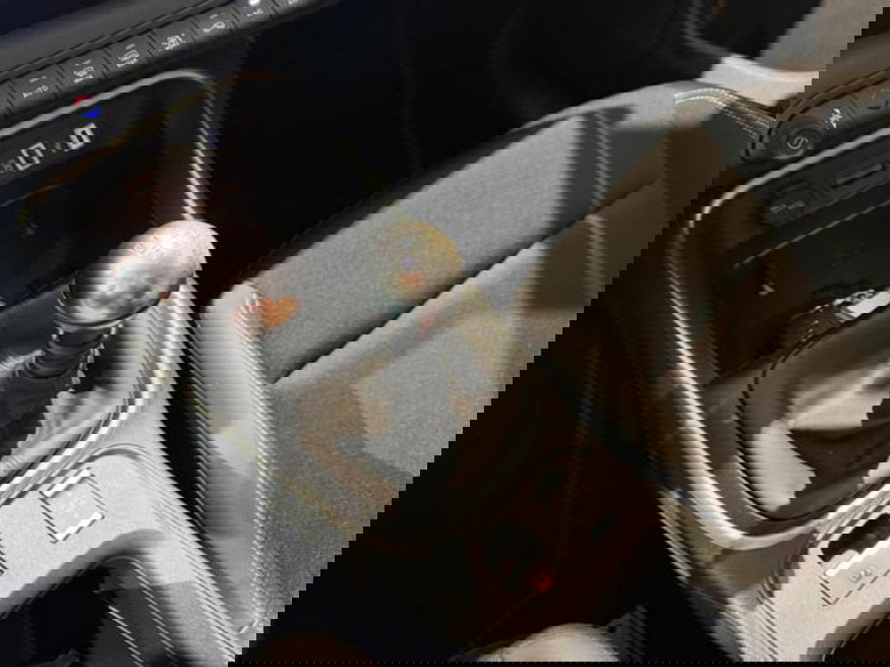 Jeep Avenger usata a Salerno (17)