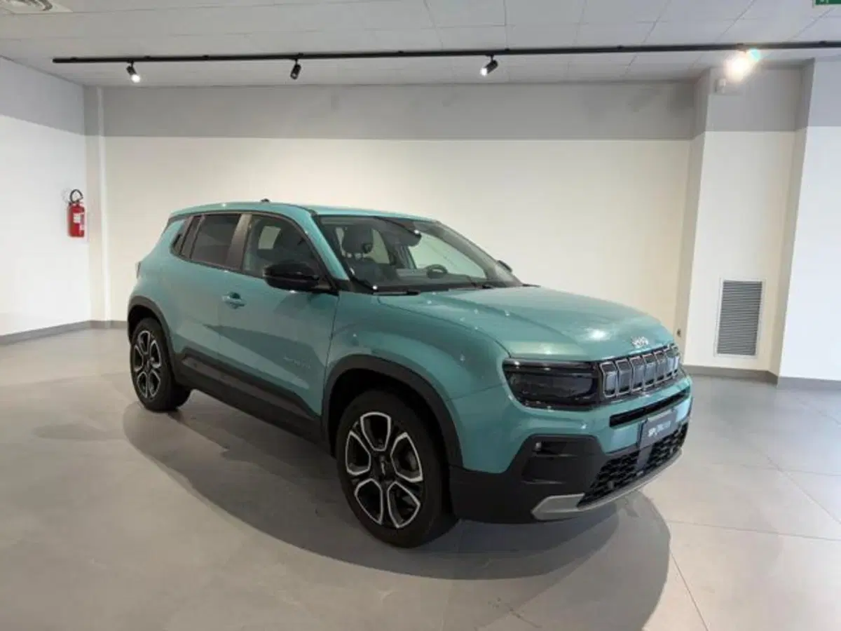 Jeep Avenger usata a Salerno (2)