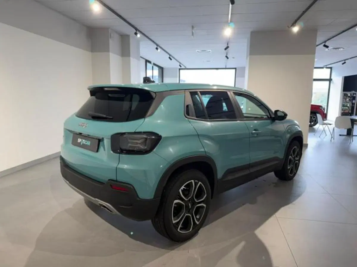 Jeep Avenger usata a Salerno (4)