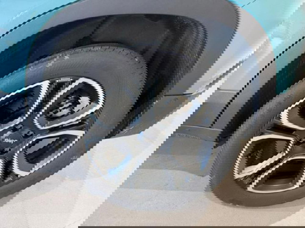 Jeep Avenger usata a Salerno (9)