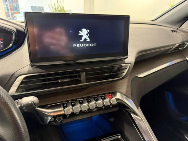 Peugeot 3008 usata a Salerno (15)