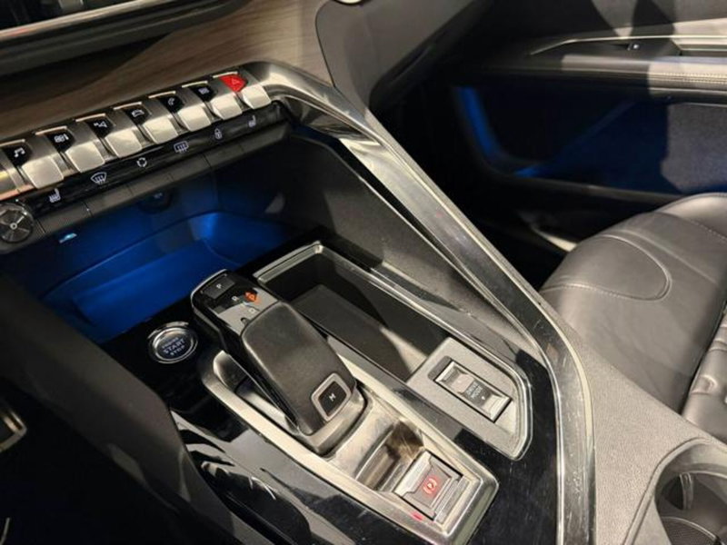 Peugeot 3008 usata a Salerno (16)