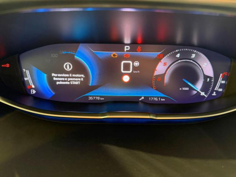 Peugeot 3008 usata a Salerno (15)