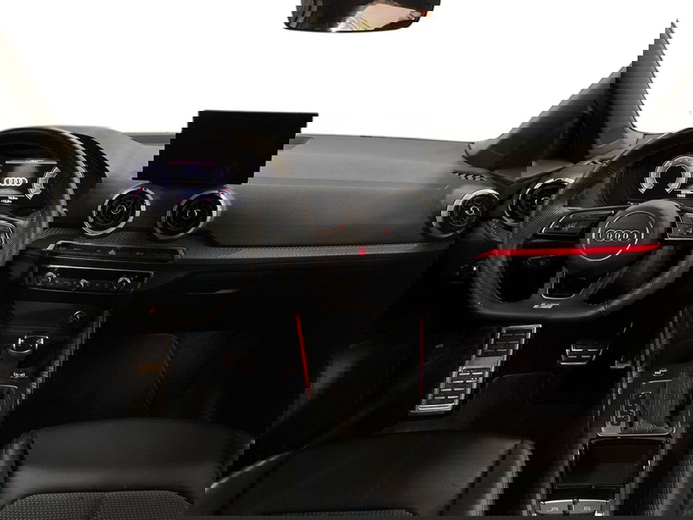 Audi Q2 usata a Matera (8)