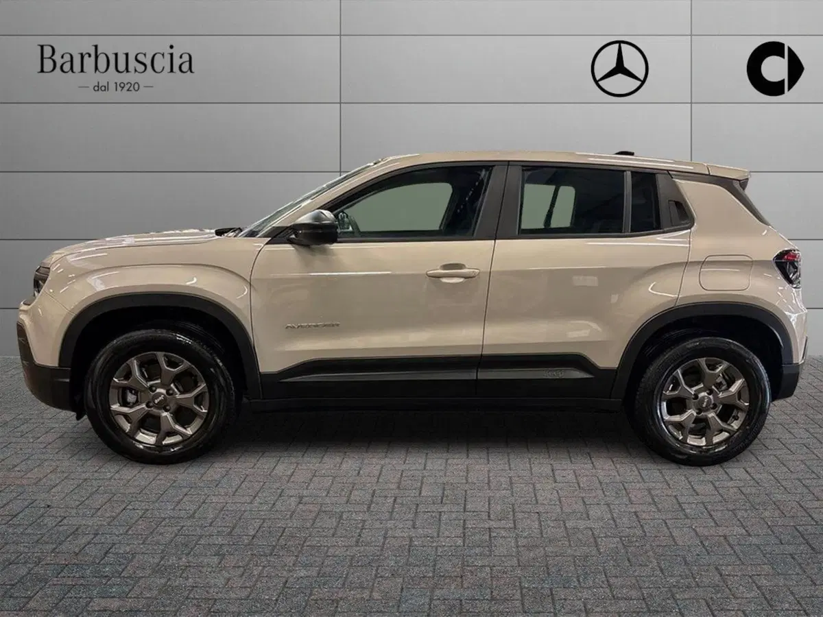 Jeep Avenger usata a Pescara (5)