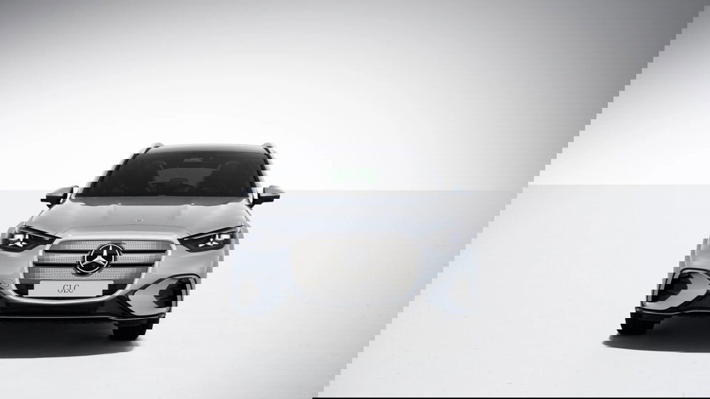 Mercedes-Benz GLC nuova a Pescara (4)