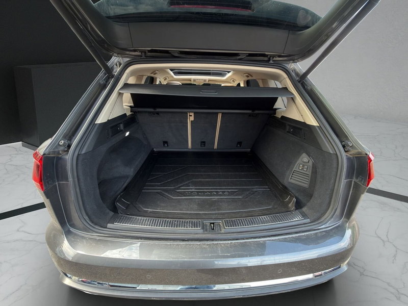 Volkswagen Touareg usata a Cosenza (19)