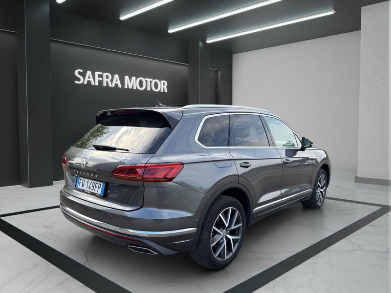 Volkswagen Touareg usata a Cosenza (5)