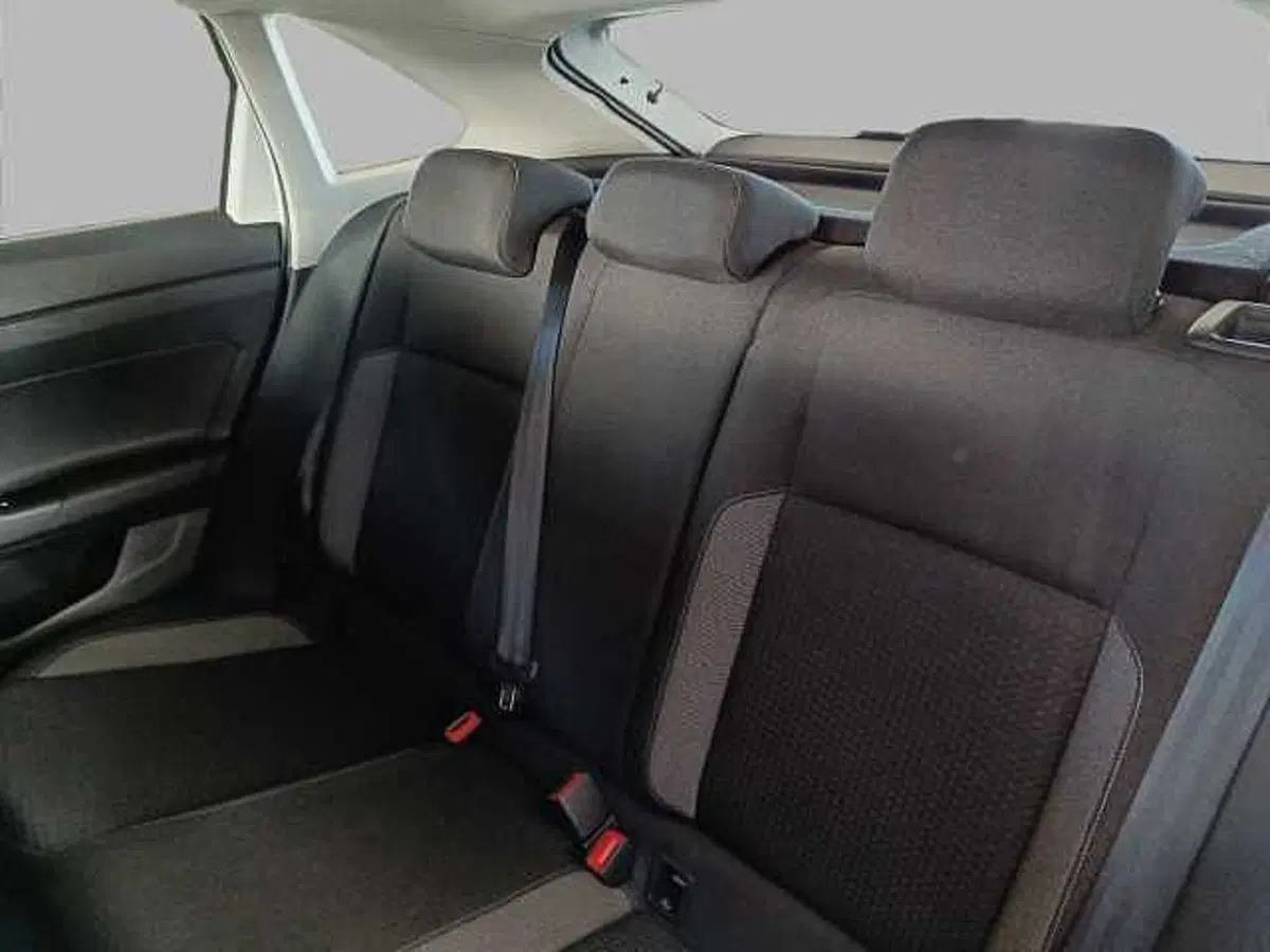 Volkswagen Taigo usata a Roma (12)