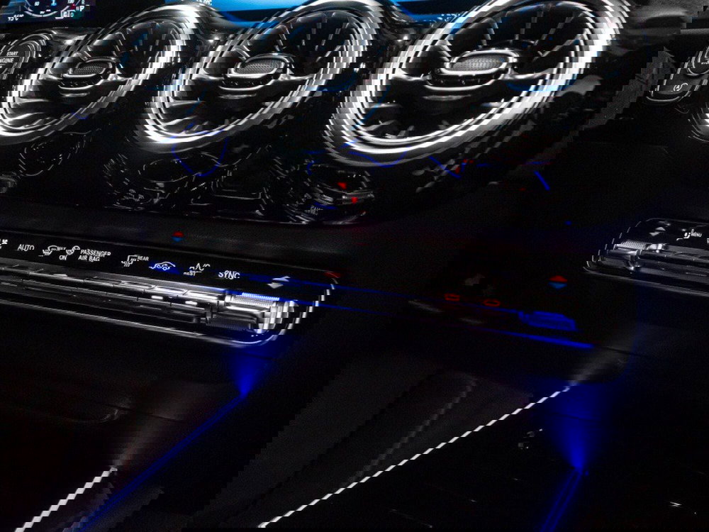 Mercedes-Benz GLA SUV nuova a Ancona (20)