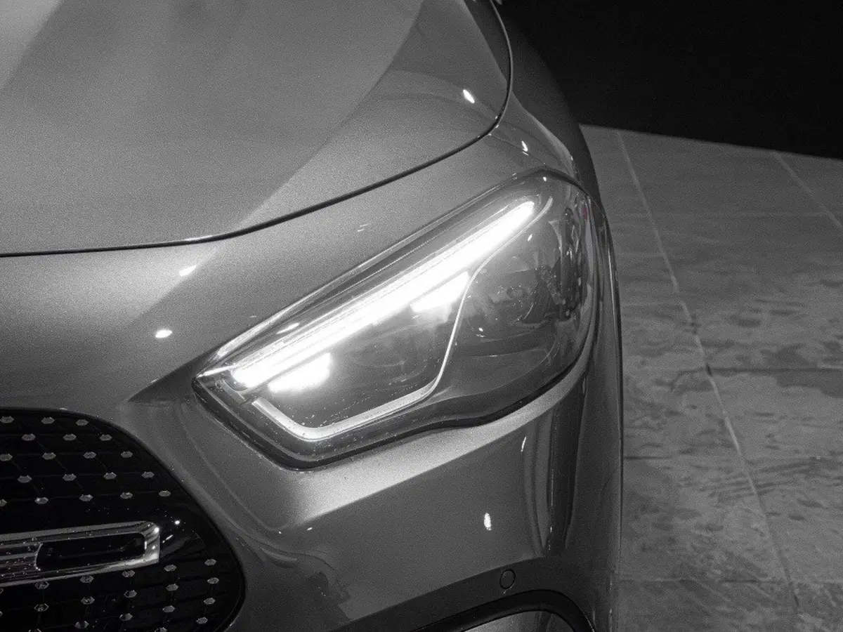 Mercedes-Benz GLA SUV nuova a Ancona (6)