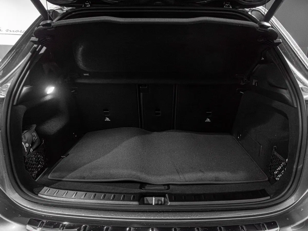 Mercedes-Benz GLA SUV nuova a Ancona (9)