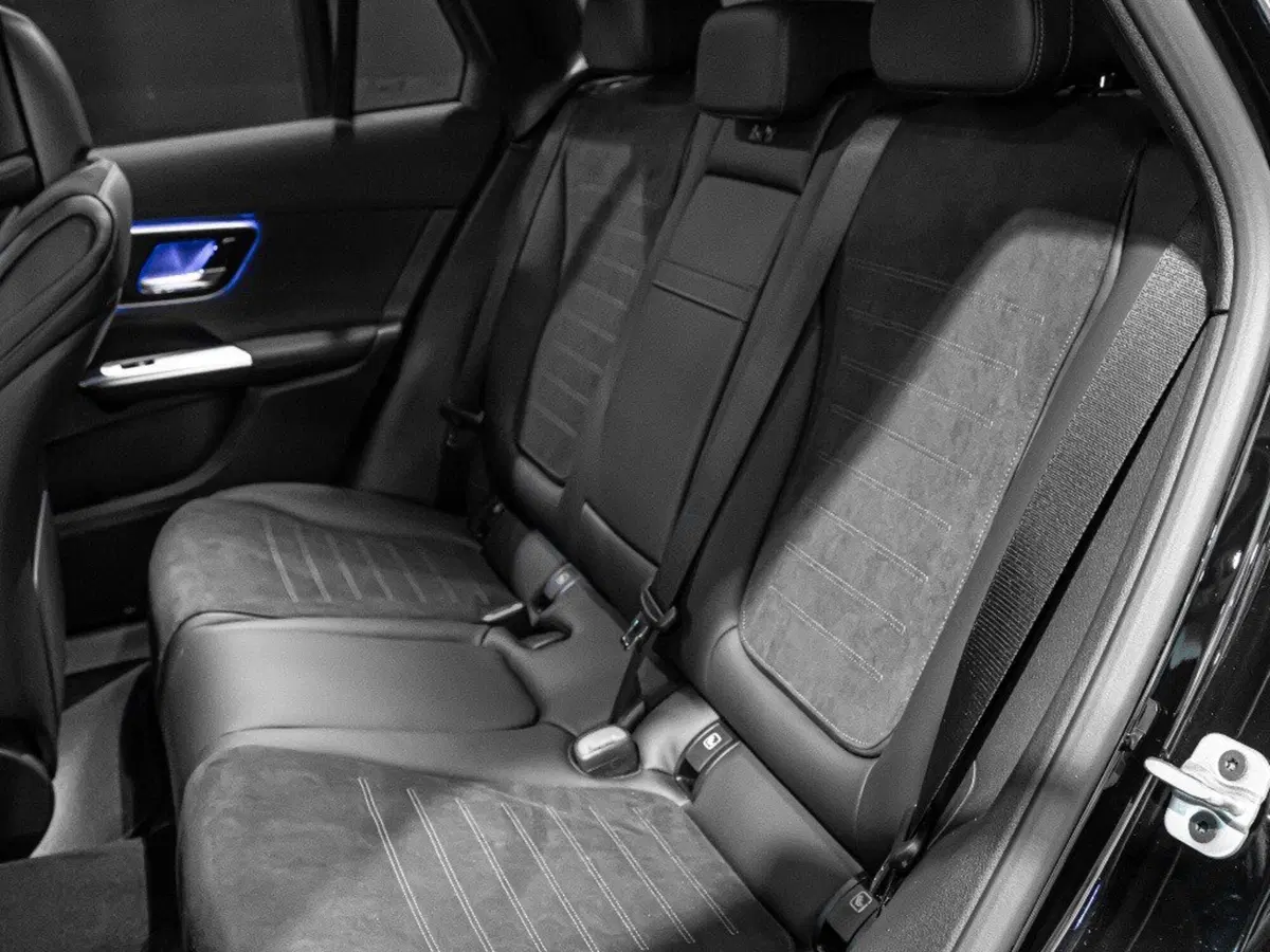 Mercedes-Benz GLC nuova a Ancona (13)