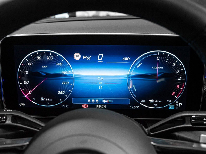 Mercedes-Benz GLC nuova a Ancona (14)
