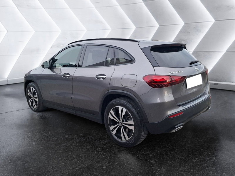 Mercedes-Benz GLA SUV usata a Salerno (6)