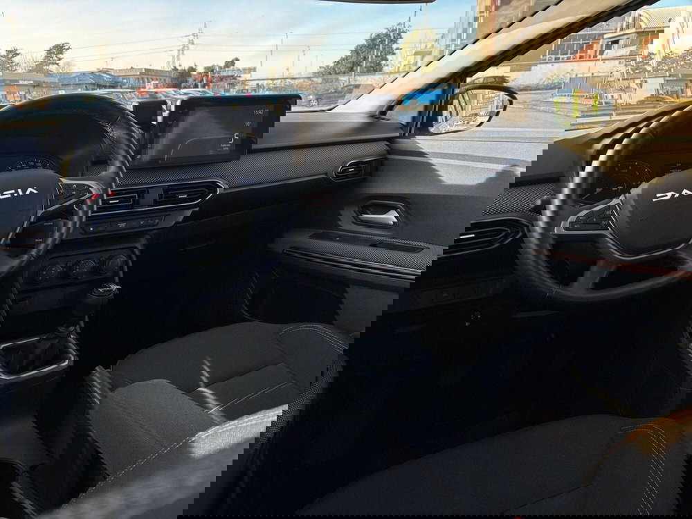 Dacia Sandero usata a Vercelli (7)