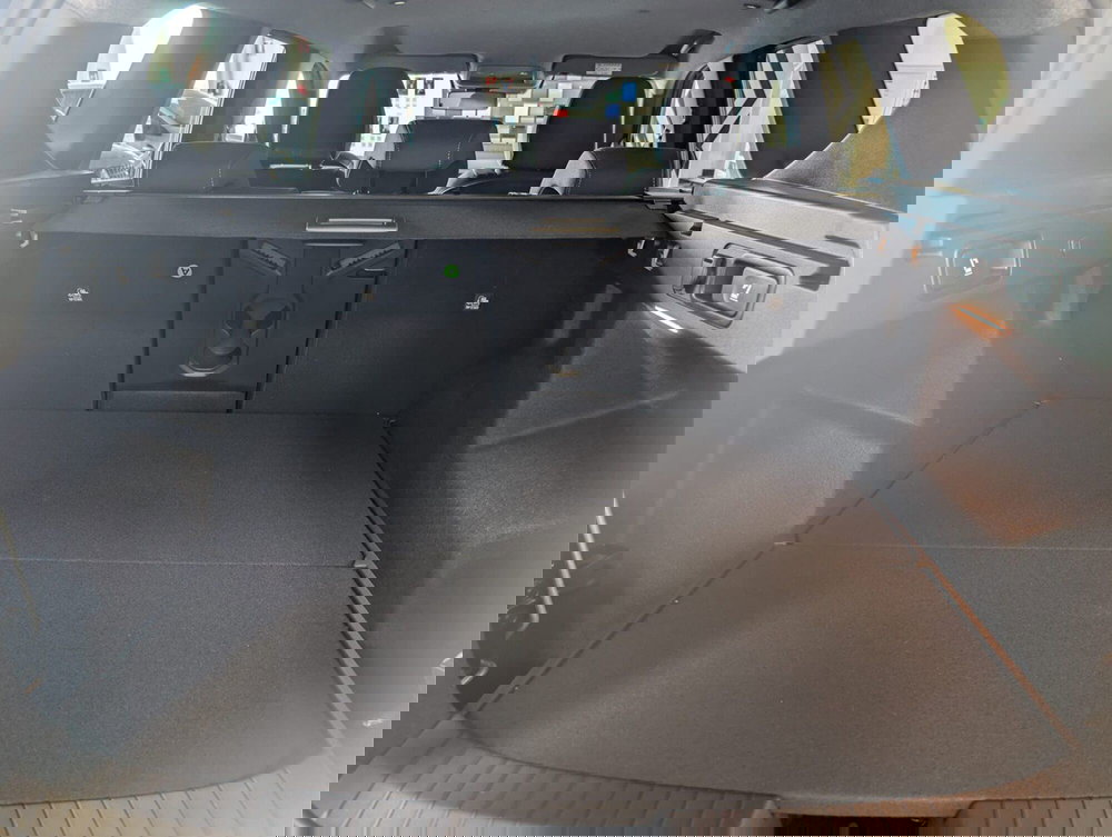 Dacia Bigster nuova a Pavia (17)