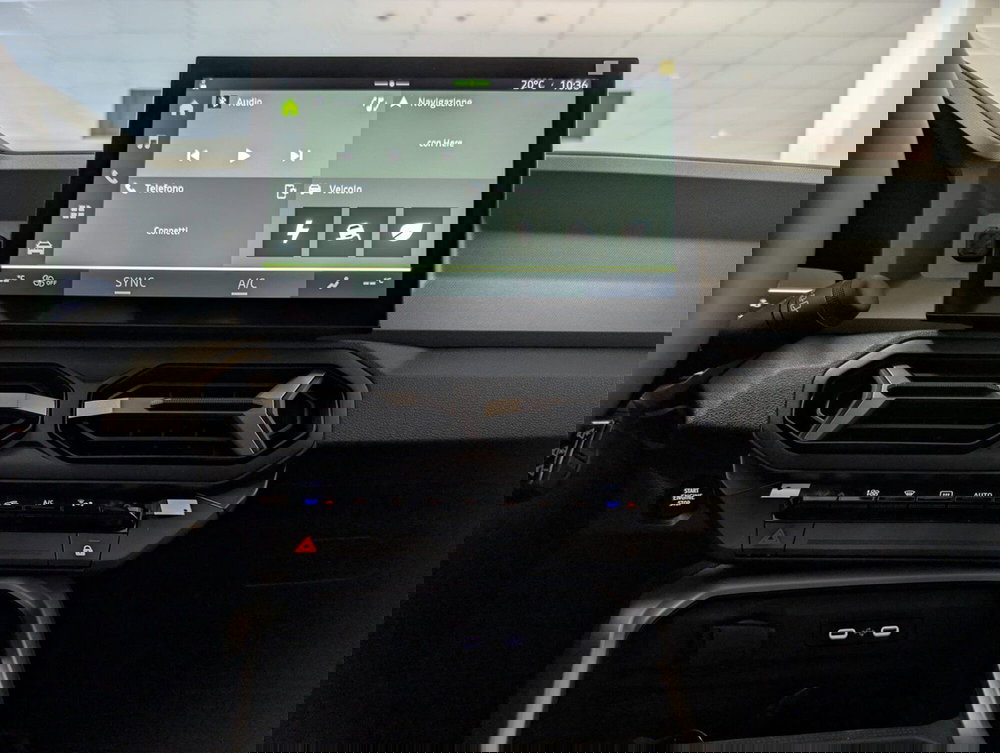 Dacia Bigster nuova a Pavia (5)