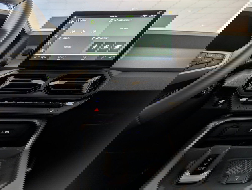 Dacia Bigster nuova a Pavia (7)