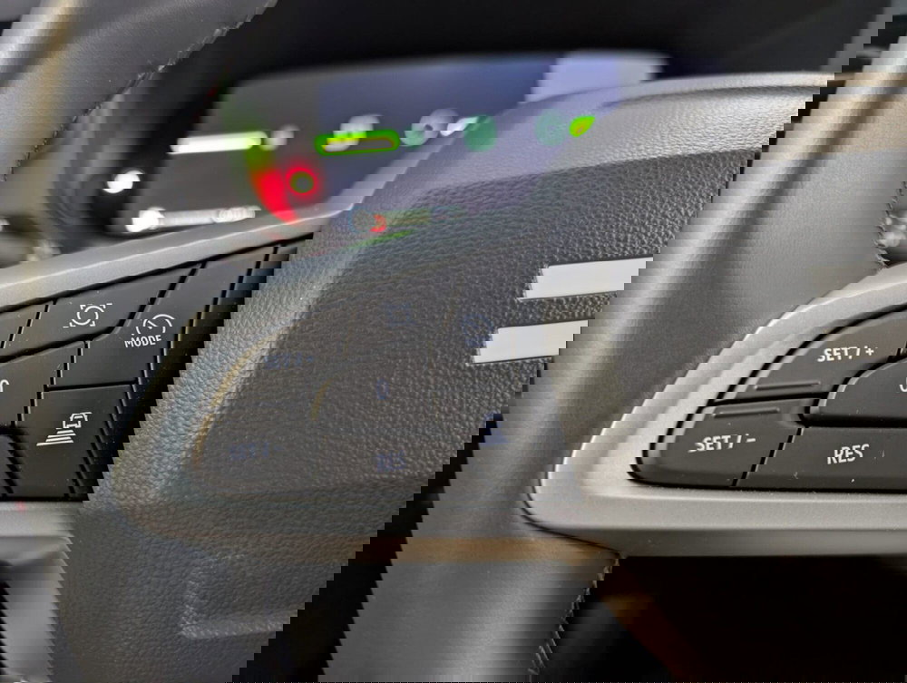 Dacia Bigster nuova a Pavia (9)