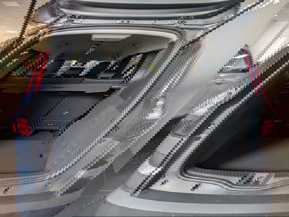 Dacia Jogger nuova a Pavia (16)