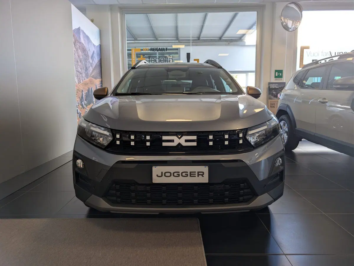 Dacia Jogger nuova a Pavia (20)