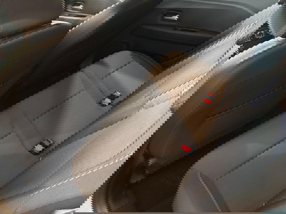 Dacia Jogger nuova a Pavia (3)