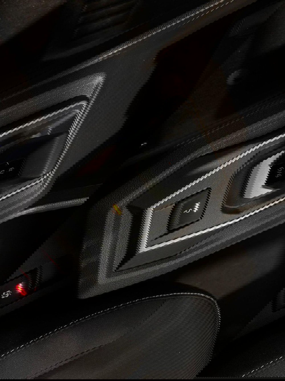 Dacia Jogger nuova a Pavia (7)