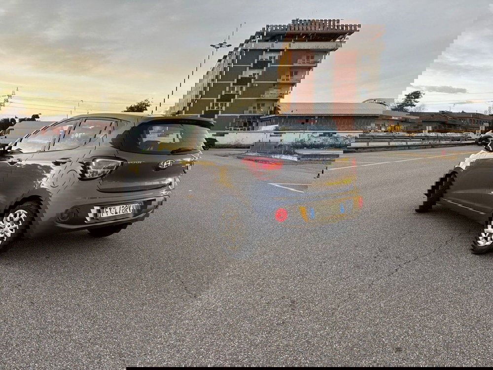 Hyundai i10 usata a Vercelli (4)