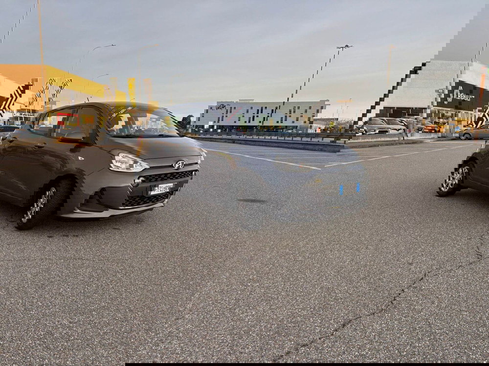 Hyundai i10 usata a Vercelli (5)