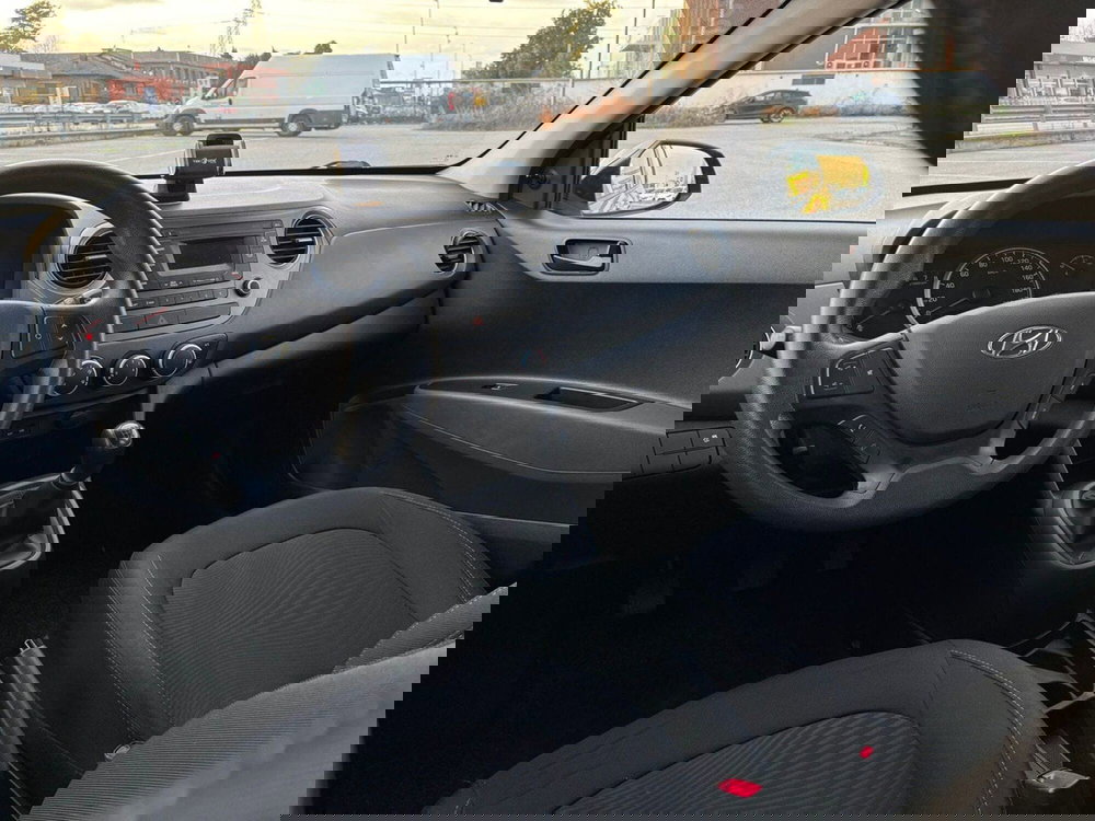 Hyundai i10 usata a Vercelli (6)