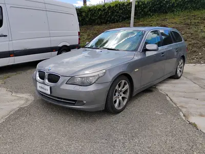 BMW Serie 5 Touring 530d cat  Msport del 2008 usata a Messina