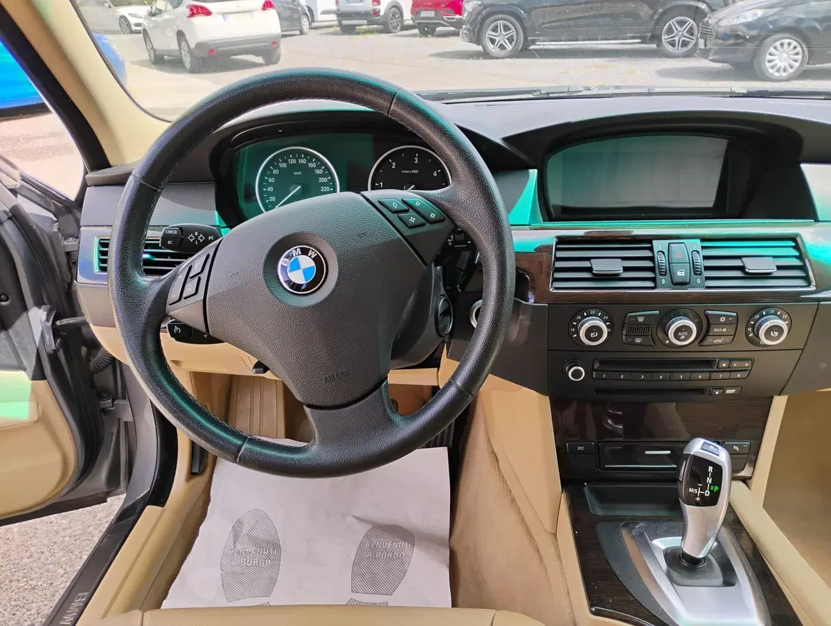 BMW Serie 5 Touring usata a Messina (8)