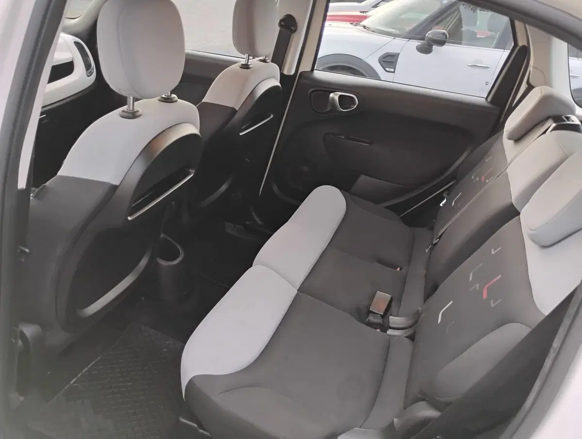 Fiat 500L usata a Messina (8)