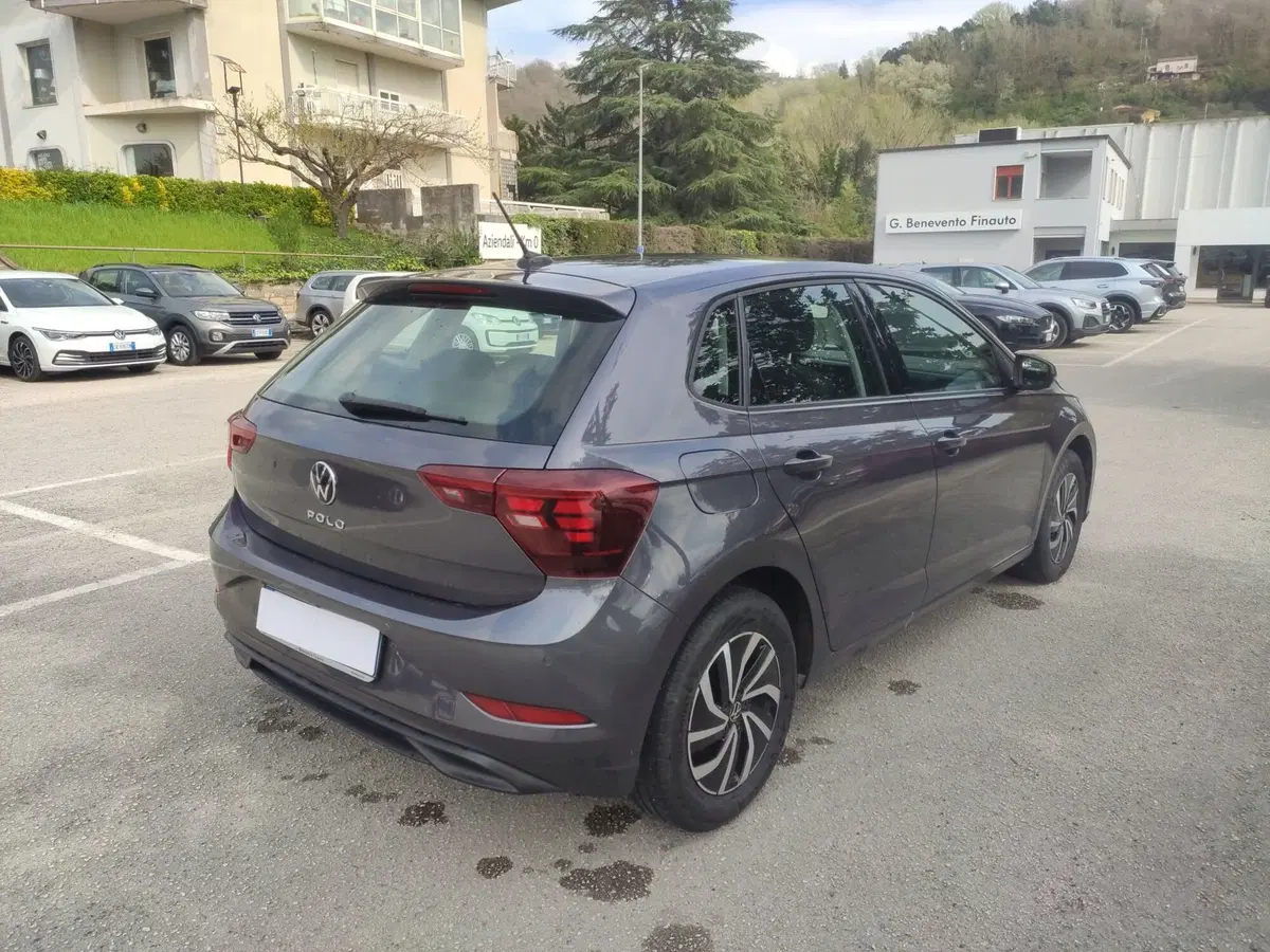Volkswagen Polo usata a Avellino (6)