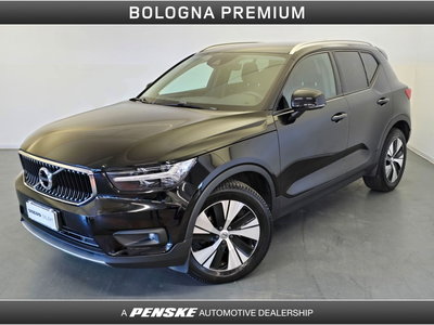 Volvo XC40 T3 Momentum Pro del 2021 usata a Casalecchio di Reno