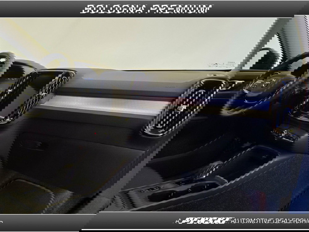 Volvo XC40 usata a Bologna (16)