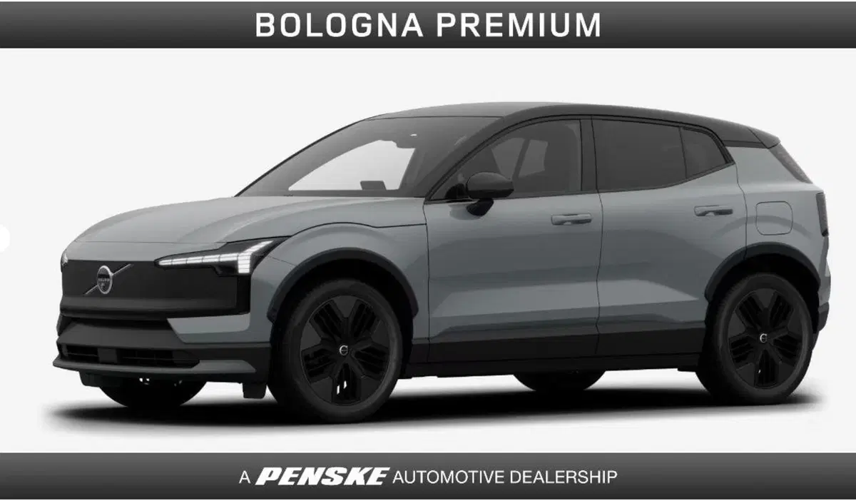 Volvo EX30 Cross Country nuova a Bologna