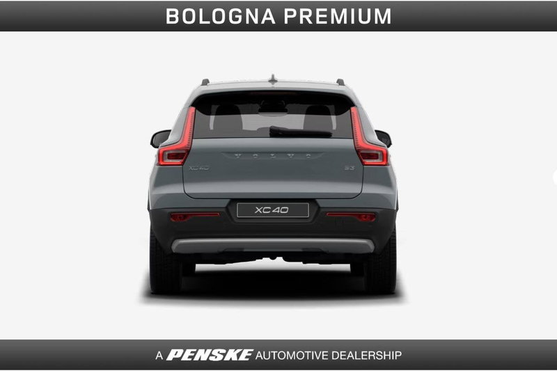 Volvo XC40 nuova a Bologna (3)