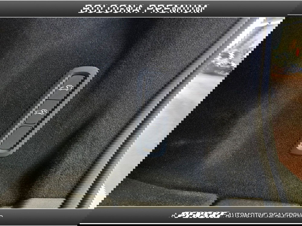 Volvo XC60 usata a Bologna (11)