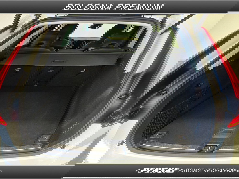 Volvo XC60 usata a Bologna (9)