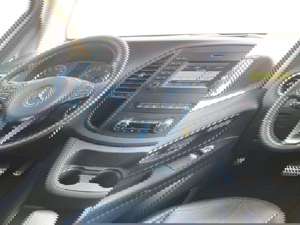 Mercedes-Benz Vito usata a Milano (11)