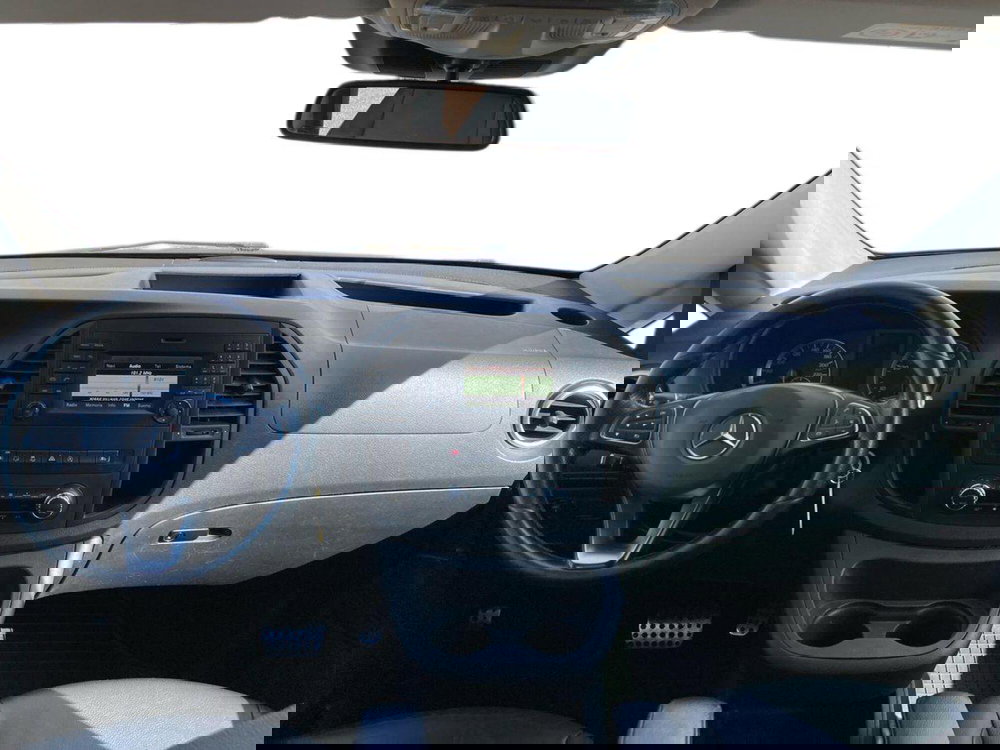 Mercedes-Benz Vito usata a Milano (9)